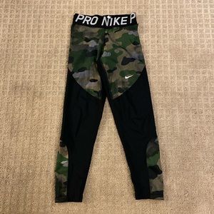 Nike pro leggings